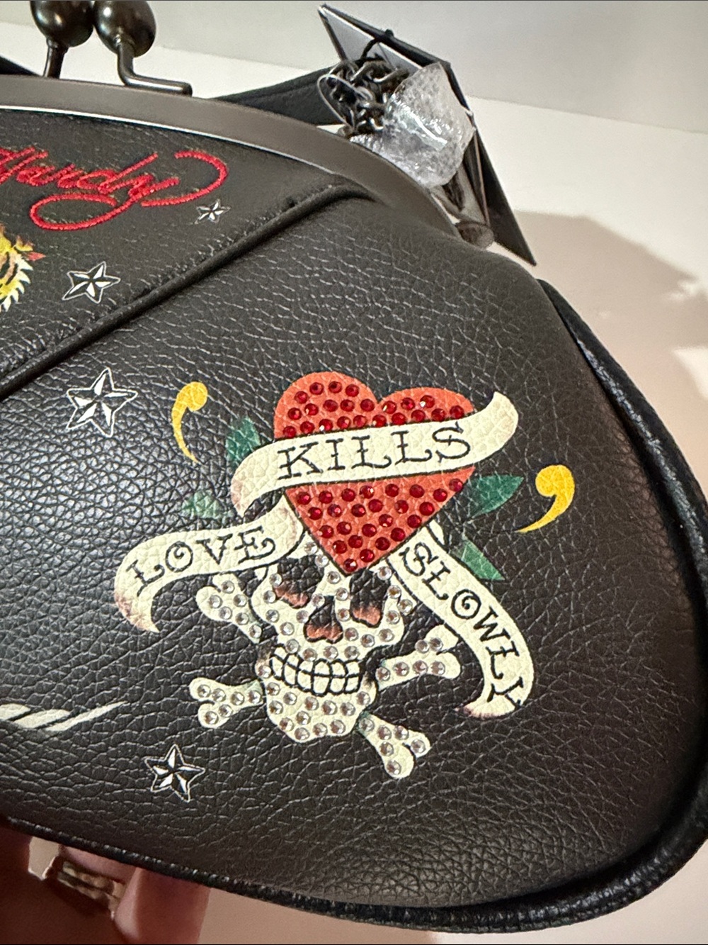 💕 Hello Gorgeous! Ed Hardy Kiss Lock Embossed Tiger Heart Skeleton-NWT - Picture 8 of 11